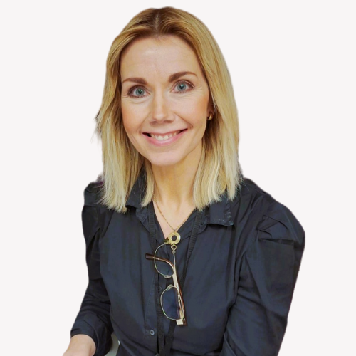 Kirsi K. kuva nettisivulle (500 x 500 px)